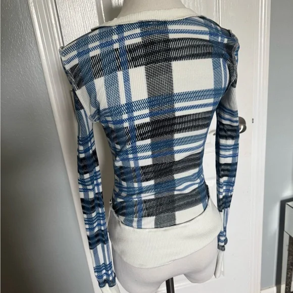 Free People Movement Long Sleeve Layering top
Plaid Button-Up Women's Top - Picture 3 of 5